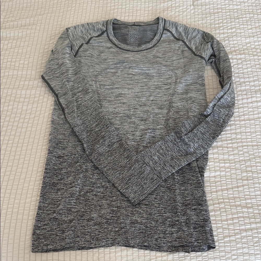 Lululemon fast and free top